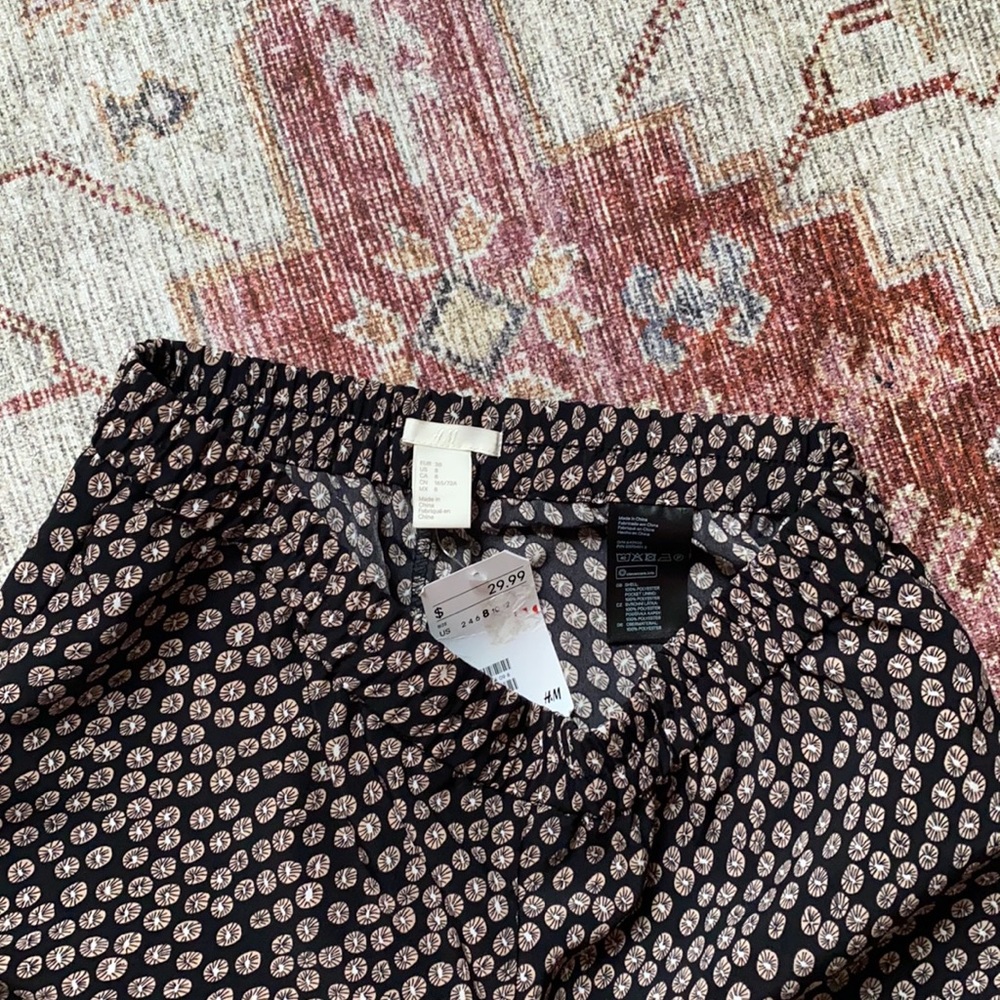 H&M Pants - Picture 3 of 4